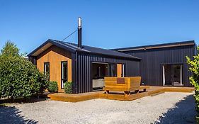 La Maison Noir, Martinborough